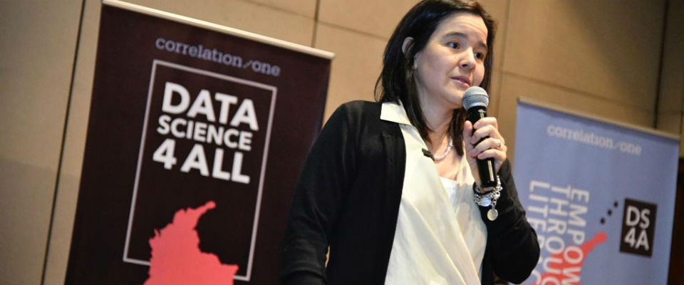 La ministra TIC, Sylvia Constaín, dio la bienvenida a los 300 colombianos que se formarán en Ciencia de Datos La ministra TIC, Sylvia Constaín, dio la bienvenida a los 300 colombianos que se formarán en Ciencia de Datos