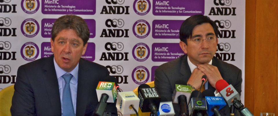 Alianza MinTIC y ANDI para acelerar crecimiento del sector TIC Alianza MinTIC y ANDI para acelerar crecimiento del sector TIC