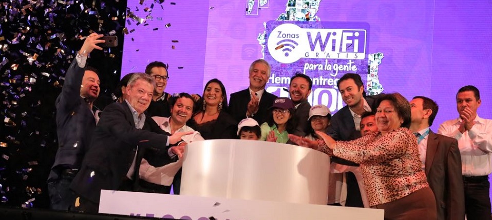 El Gobierno Nacional le cumplió a Colombia: 1.000 Zonas WiFi Gratis instaladas en todas las regiones del país El Gobierno Nacional le cumplió a Colombia: 1.000 Zonas WiFi Gratis instaladas en todas las regiones del país