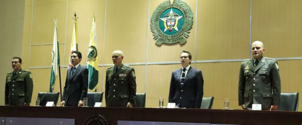 MinTIC lanza estampilla en conmemoración a los 126 años de la Policía Nacional