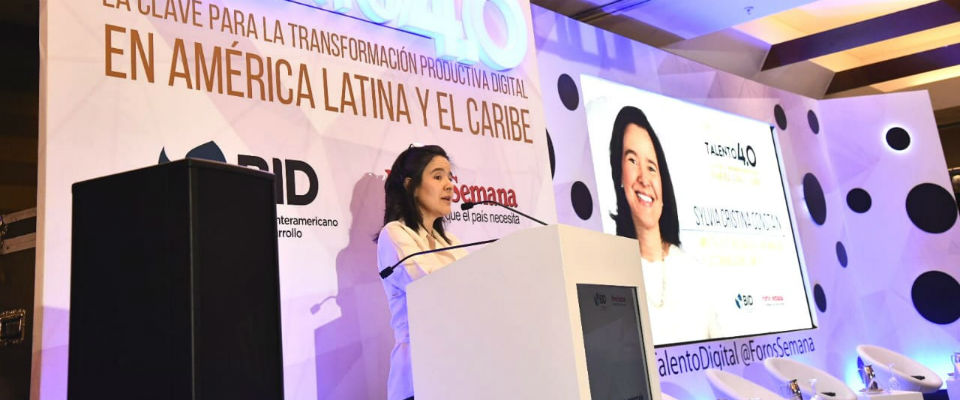 “La conectividad permite cerrar brechas y posibilita la transformación digital en todos los sectores”: Ministra TIC “La conectividad permite cerrar brechas y posibilita la transformación digital en todos los sectores”: Ministra TIC