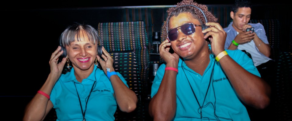 Leyla Arrieta disfrutando del cine accesible Leyla Arrieta disfrutando del cine accesible